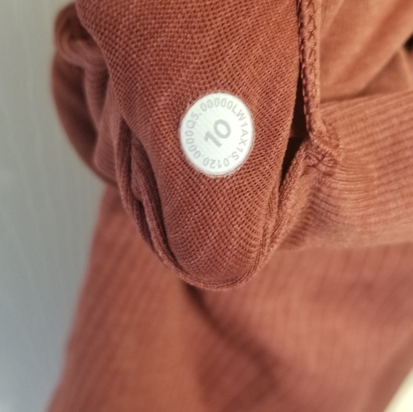 EUC ebb to street tank, chianti - Picture 4 of 4